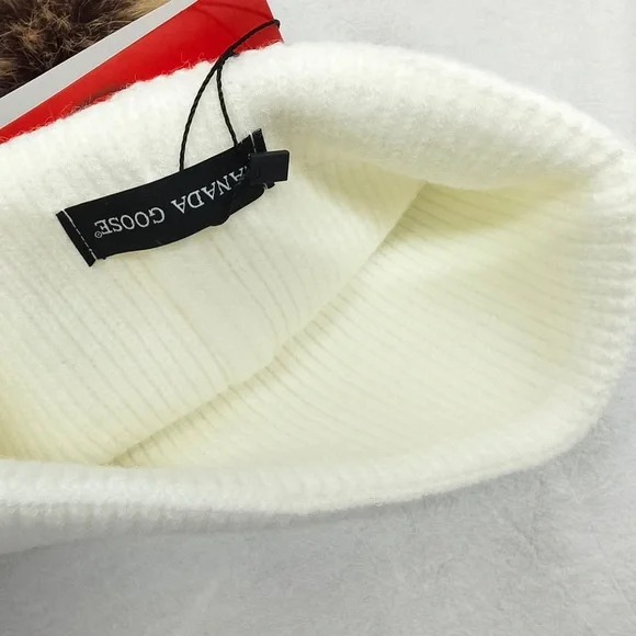 Canada Goose White Knit Beanie with Brown Pom-Pom display picture 1